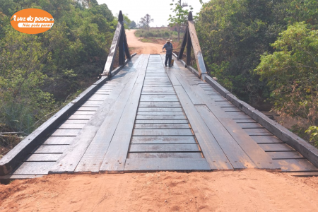 Ponte sobre o Rio Aquidauana passa por manutenção